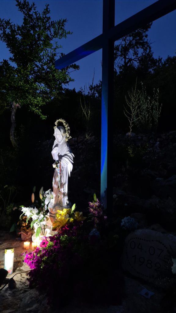 24 hodinový medzinárodný ruženec Máriin deň z Medžugoria - prepojíme v modlitbe sv. ruženca celý svet!! 4