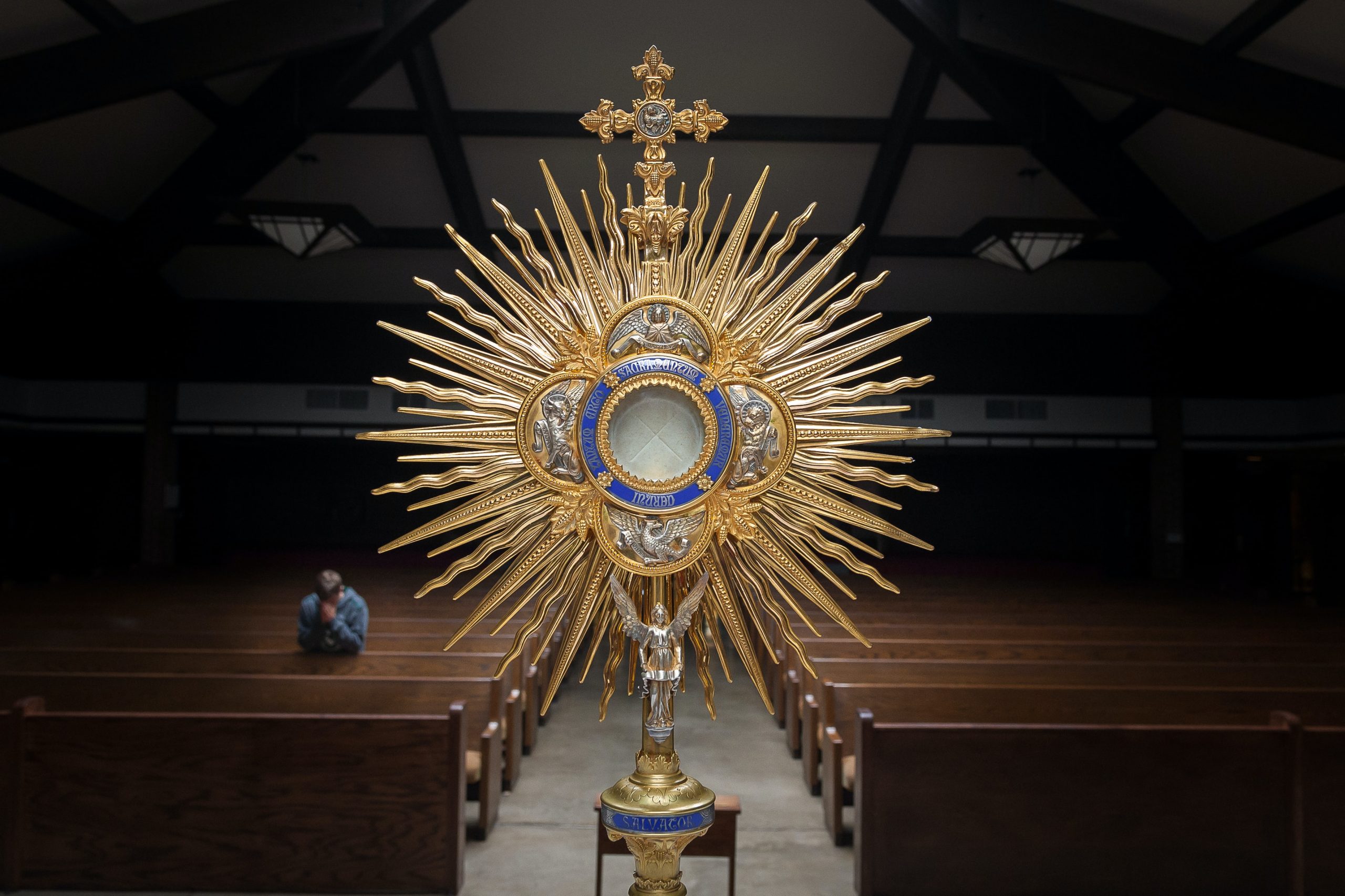 eucharistia adoracia sdzr